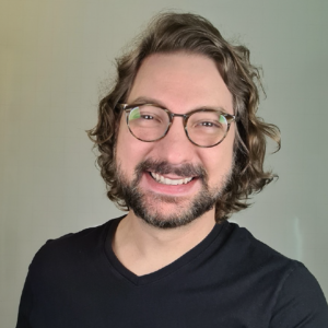 andrei-gurgel-300x300 andrei-gurgel-300×300